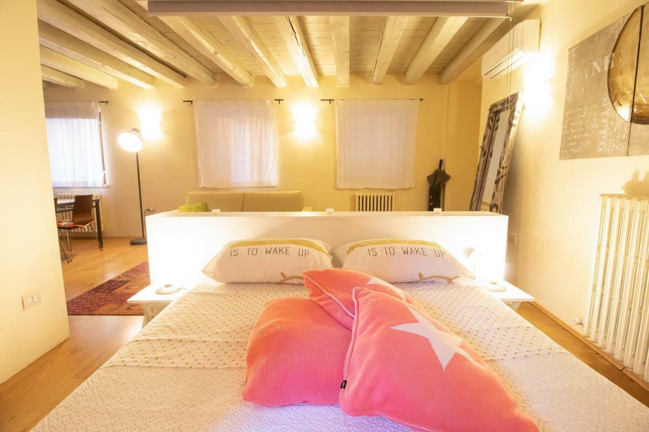 Lovely Apartment Sottoriva Verona Luaran gambar